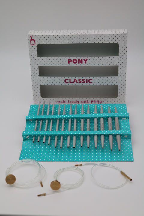 Prjónasett og aukahlutir.