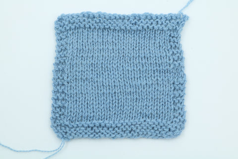 Mona merino 15/2 100% Merino ull. 50 gr. Bensínblár.