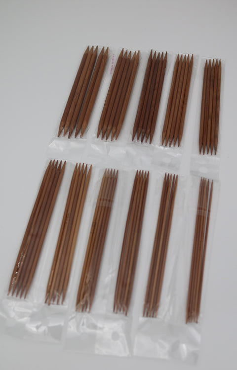 Bamboo 5 needles/stocking needles 13 cm. 11 sizes 2-5 mm.