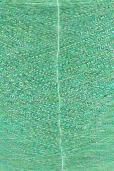 Sonja fylgiþráður 68% Alpakka 30% Polýester 2% Teygja 25 gr. 275 m. Nr. 3