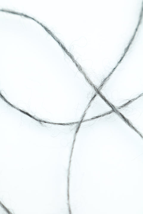 Blásið Alpakka - Fylgiþráður - 25 gr. Litur A9 - 590 kr.