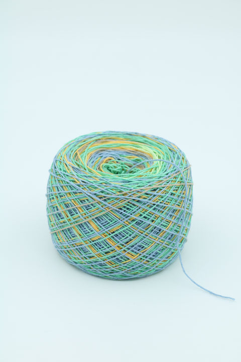 Genepy Bómull og Pólýester litaskipt garn - Ljósgrænn 50 gr.