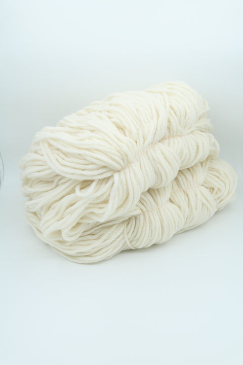 Eagle - 97% Superwash silkimjúk Merinoull - Nature 450 gr.