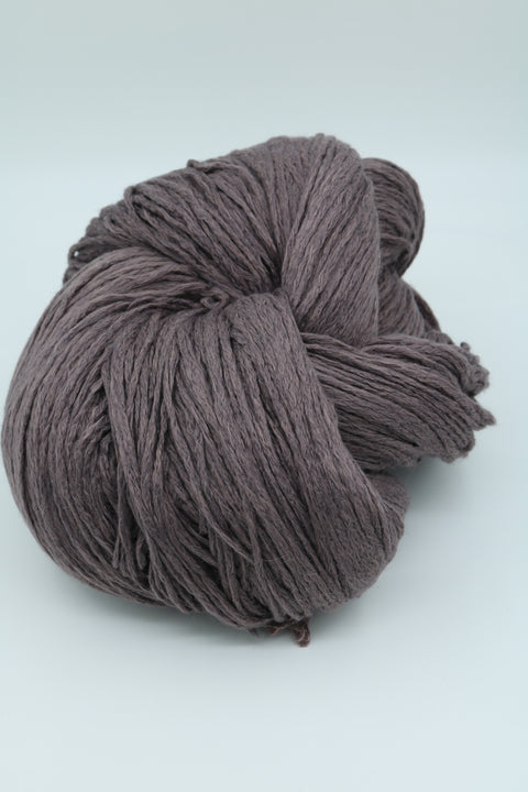 Romeo - 47% Baby Alpakka 42% Bómull 4% Merino 7% Pol. - 400 gr. - Trufflu