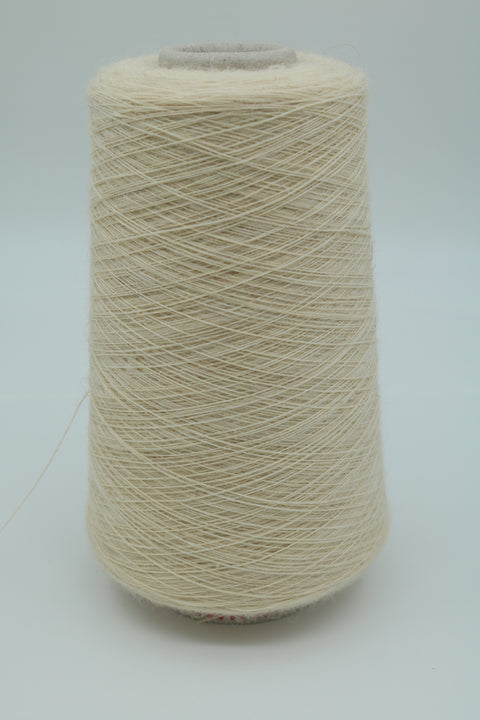 Nora Merino 15/1  100% Merino 250 gr. kónar. Natur.