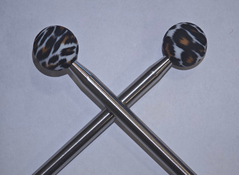 Hlíf á prjónaodda Tiger boltar