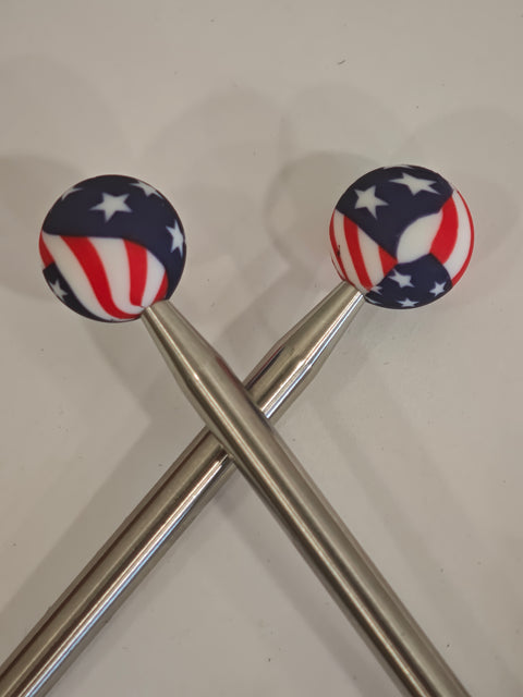 Hlíf á prjónaodda Fáni