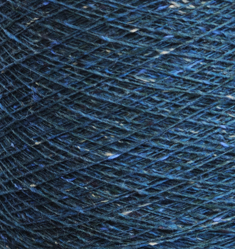 Lauren 100% Merino tweed garn. Bensínblár.